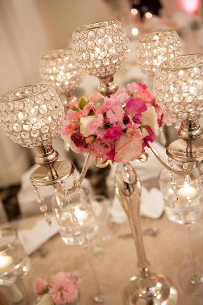 Crystal and pink flower brought the romantic elegance theme to life